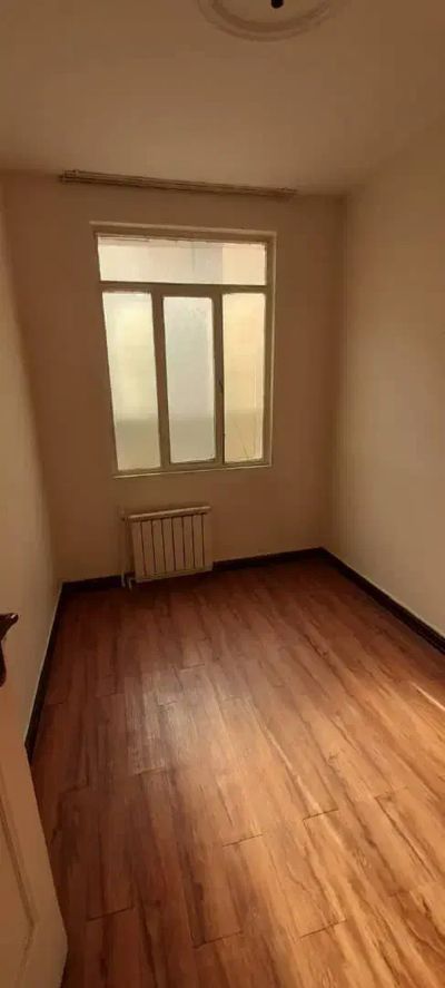 آپارتمان 75 متری دو خوابه در باغ فیض تهران