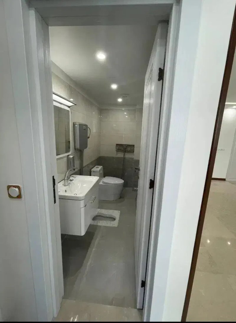 آپارتمان 90 متری دو خوابه در باغ فیض تهران13985330341