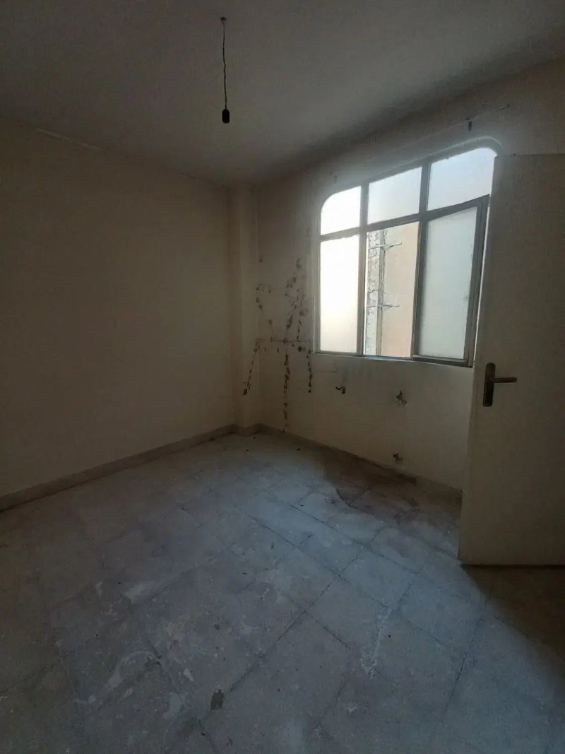 آپارتمان 65 متری دو خوابه در باغ فیض تهران13987930429