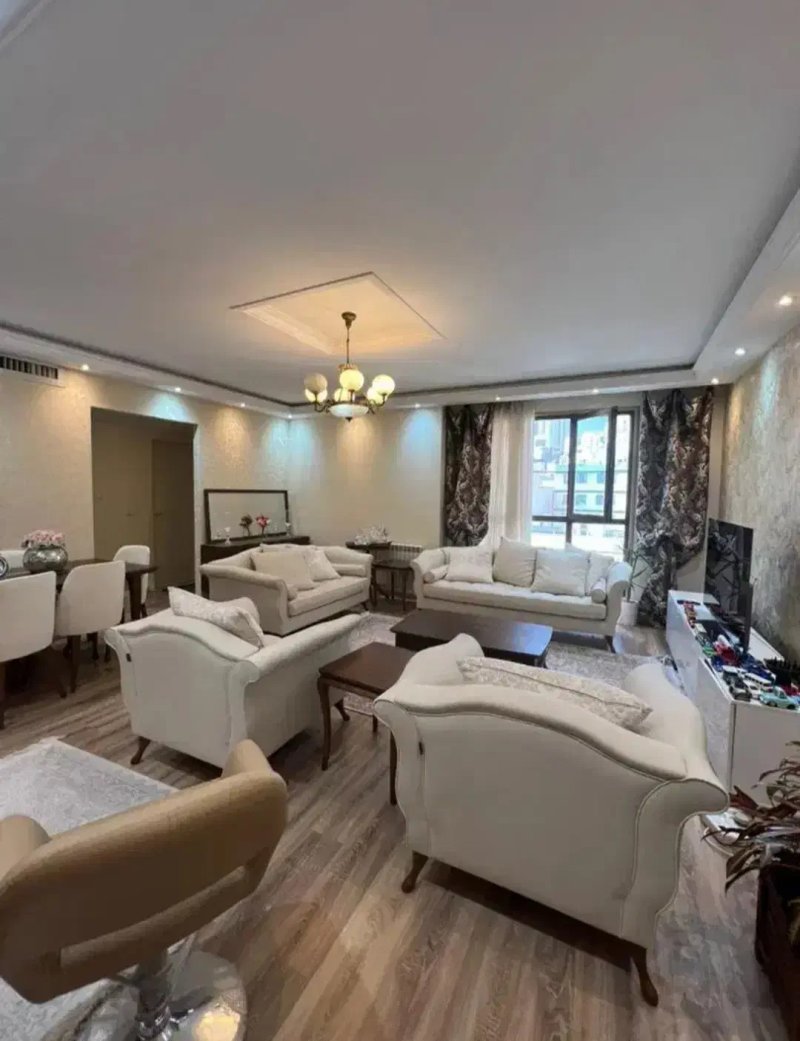 آپارتمان 123 متری دو خوابه در سردار جنگل تهران13985130333