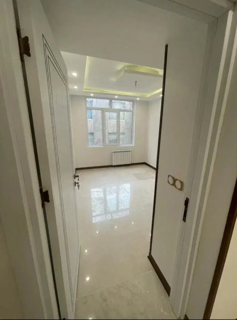 آپارتمان 90 متری دو خوابه در باغ فیض تهران13985330340