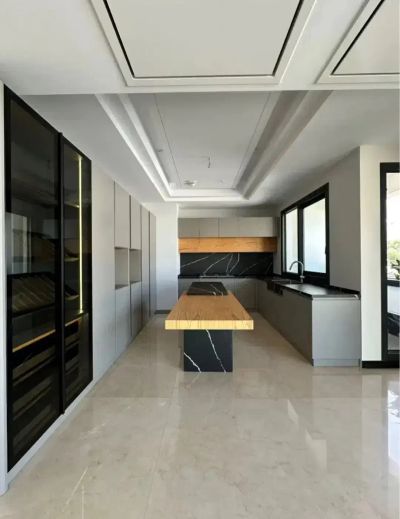 آپارتمان 143 متری سه خوابه در پونک تهران