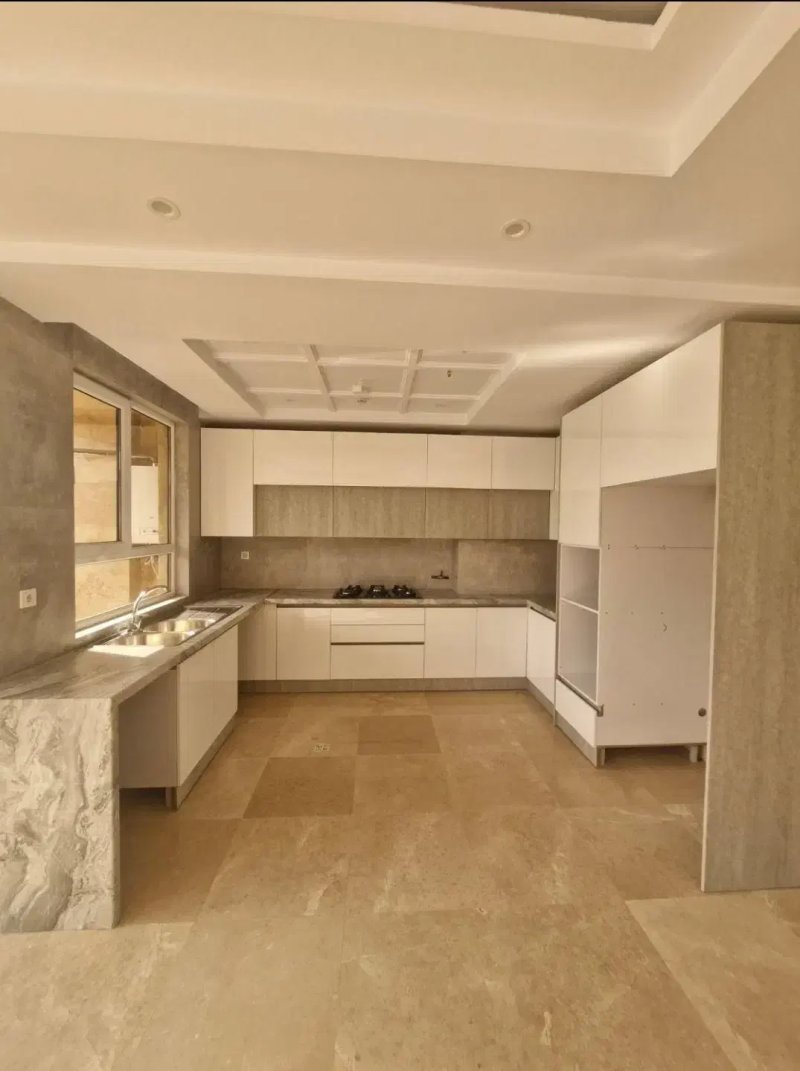 آپارتمان 180 متری سه خوابه در جنت آباد مرکزی تهران13987030392