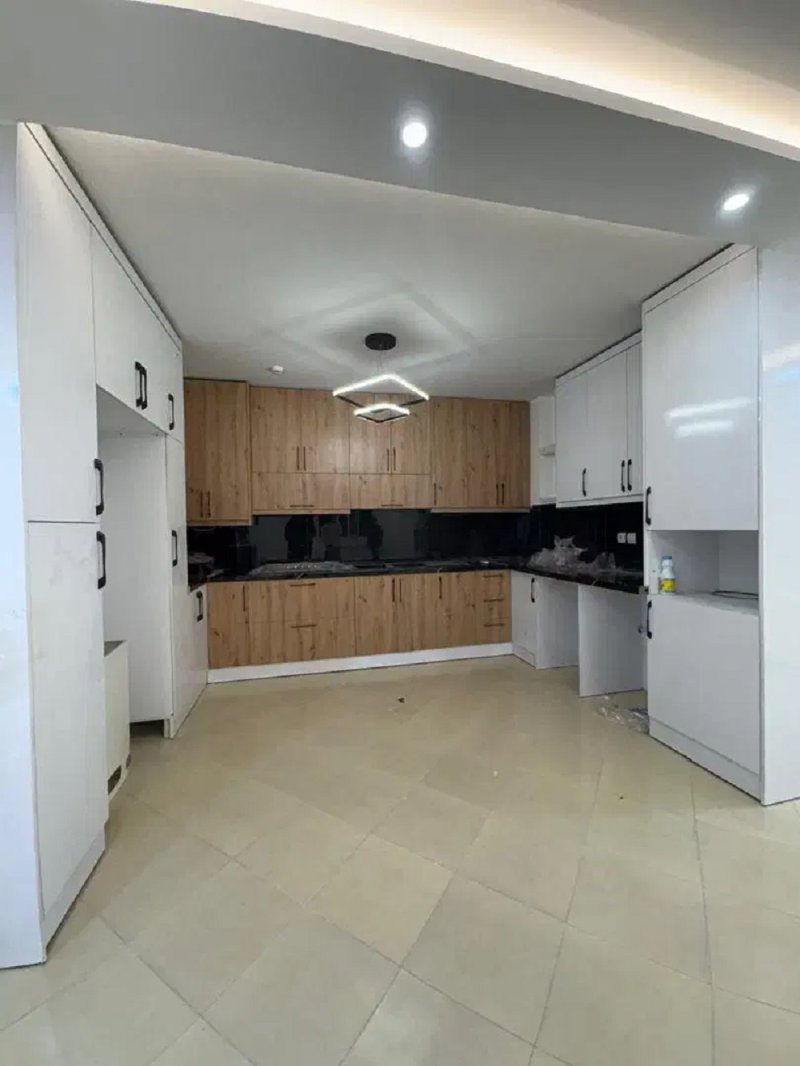 آپارتمان 93 متری دو خوابه در الهیه مشهد13999530625