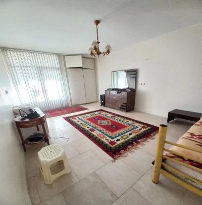 آپارتمان 123 متری دو خوابه در صادقیه تهران