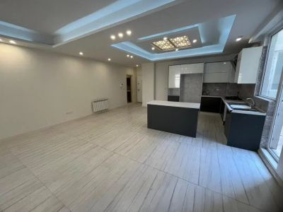 آپارتمان 113 متری دو خوابه در صادقیه تهران