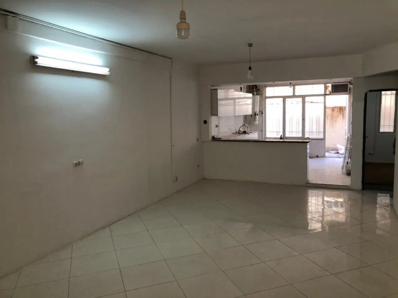 آپارتمان 85 متری دو خوابه در بلوار سرافرازان مشهد13996930564