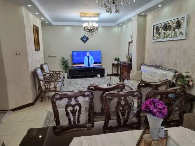 آپارتمان 78 متری دو خوابه در صادقیه تهران