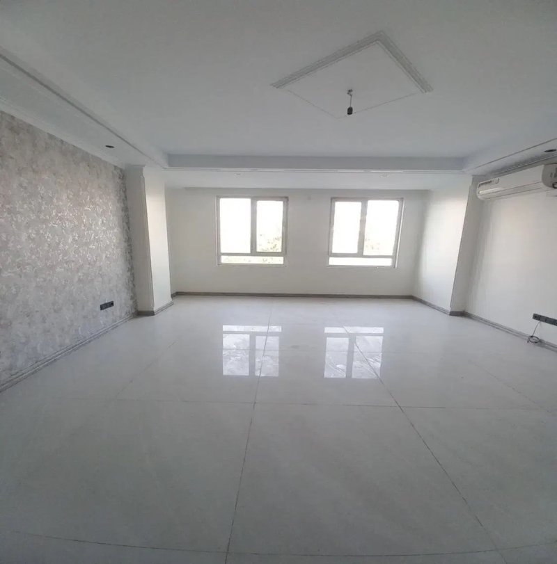 آپارتمان 90 متری دو خوابه در صادقیه تهران14004330659