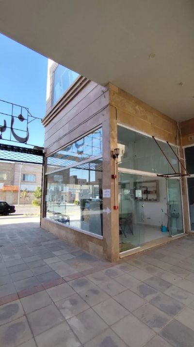 تجاری 17 متری در پیروزی گلبهار