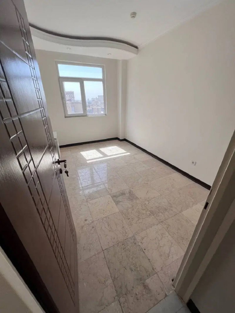 آپارتمان 126 متری سه خوابه در ستارخان تهران13998630594