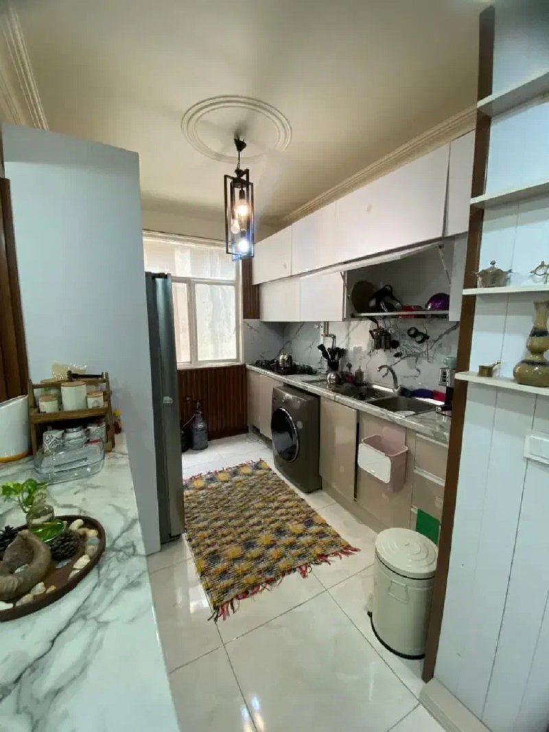 آپارتمان 85 متری دو خوابه در صادقیه تهران13995330523