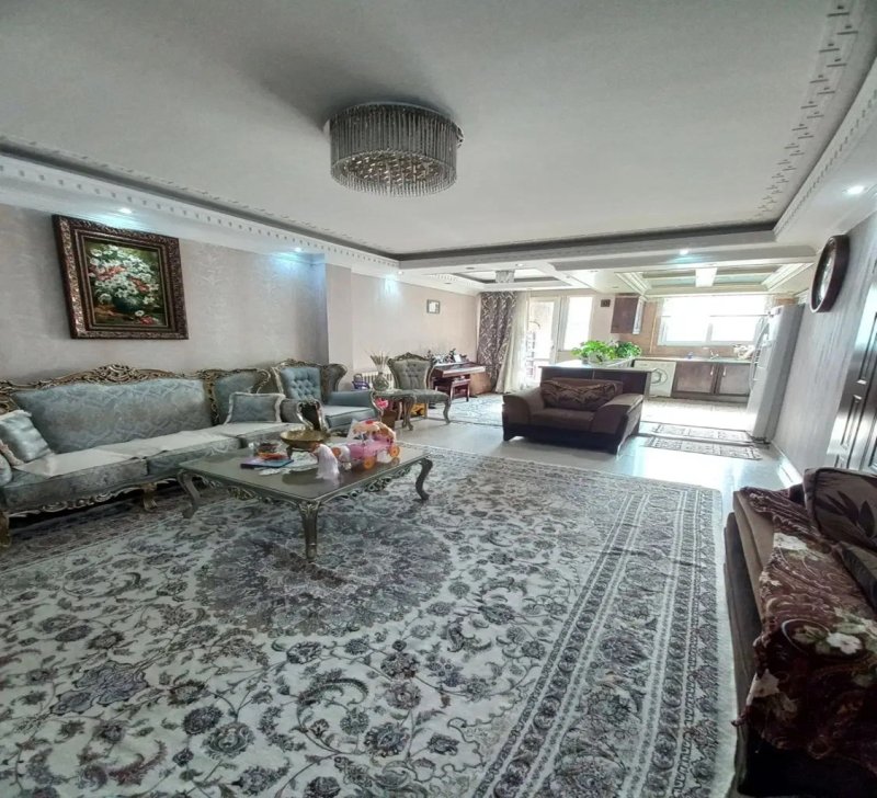 آپارتمان 98 متری دو خوابه در صادقیه تهران14009930724