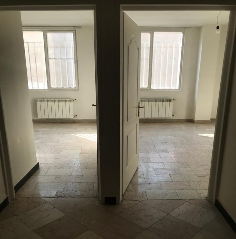 آپارتمان 92 متری دو خوابه در صادقیه تهران14020330847