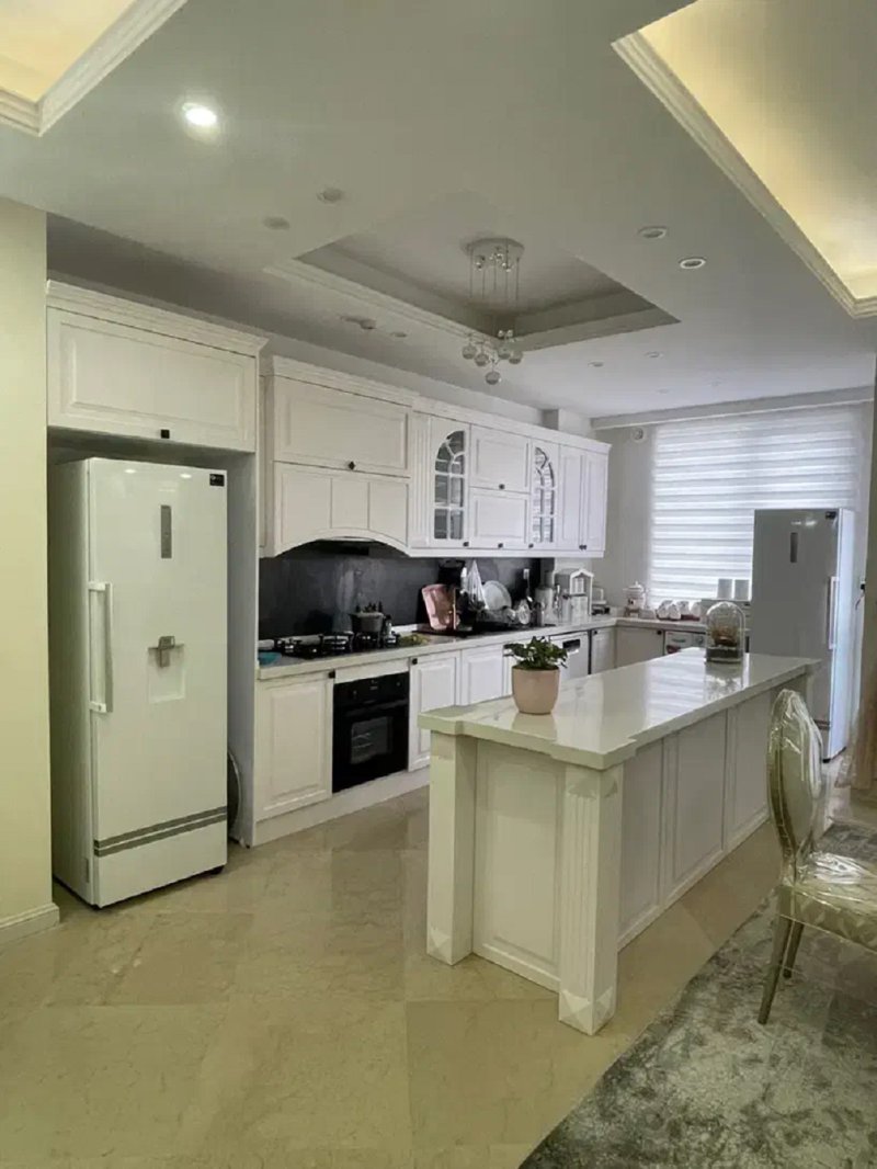 آپارتمان 112 متری دو خوابه در پونک تهران14015430781