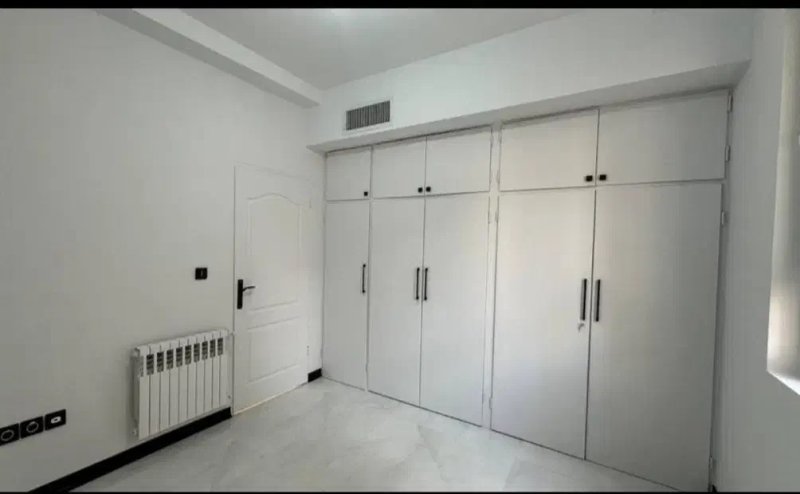 آپارتمان 105 متری دو خوابه در باغ فیض تهران14016530799