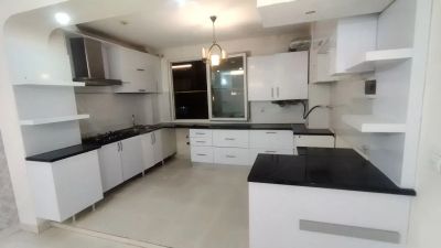 آپارتمان 80 متری دو خوابه در جاهدشهر مشهد