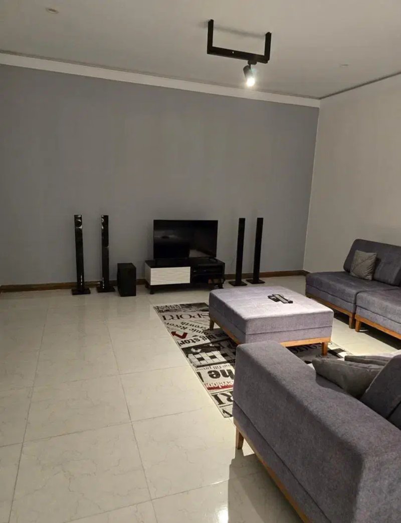 ویلا 500 متری دو خوابه در جهانشهر کرج14008030666