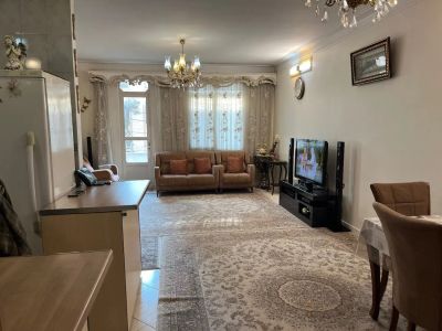 آپارتمان 84 متری دو خوابه در صادقیه تهران