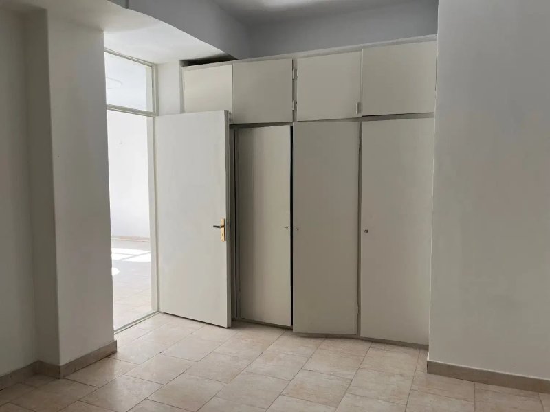 خانه 240 متری چهارخوابه در صادقیه تهران14017930818