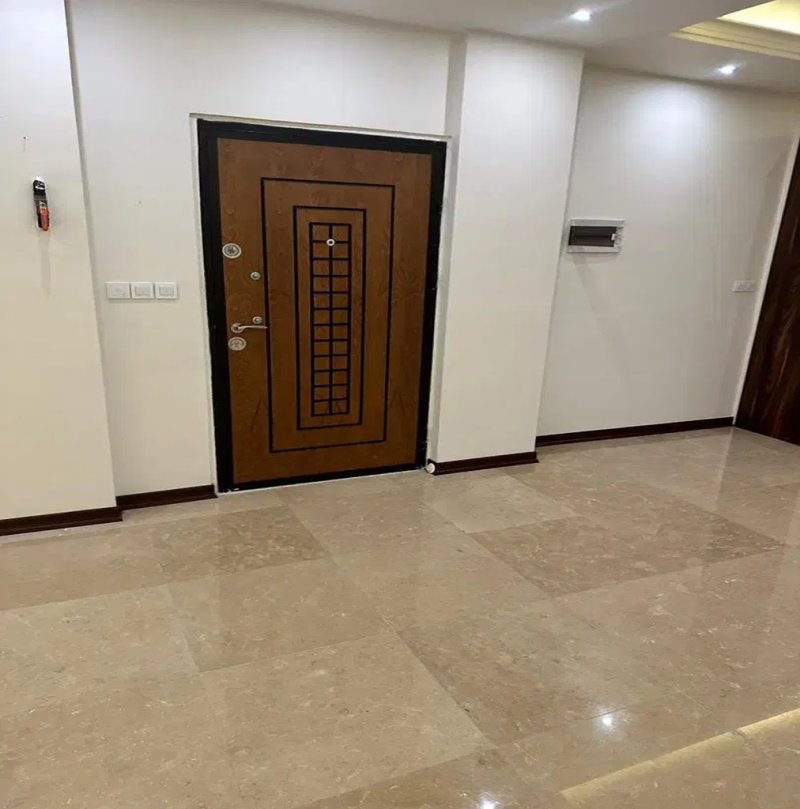 آپارتمان 112 متری دو خوابه در صادقیه تهران14020130841