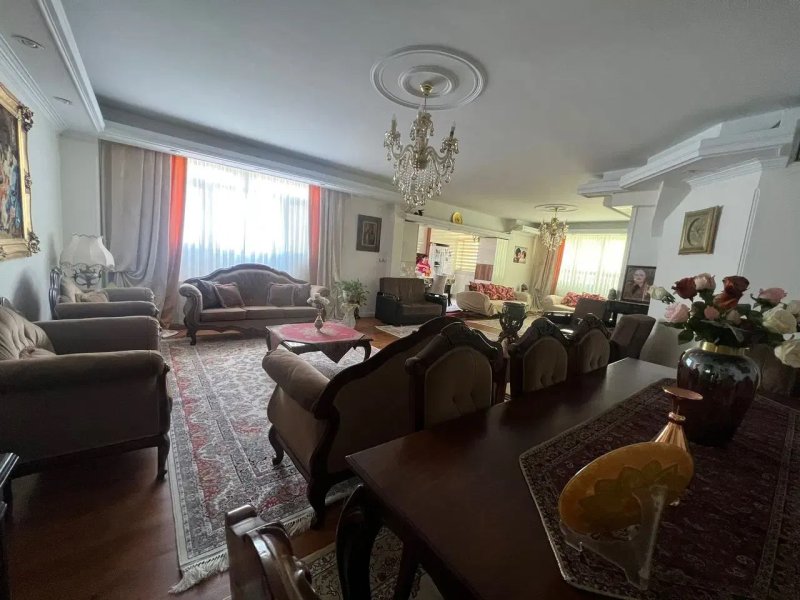 آپارتمان 125 متری سه خوابه در باغ فیض تهران14018030812