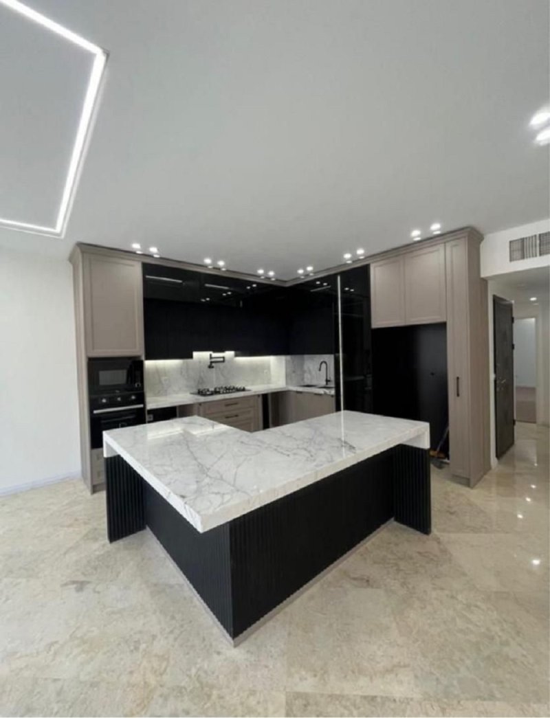 آپارتمان 110 متری دو خوابه در پونک تهران14018230823