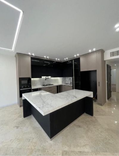 آپارتمان 110 متری دو خوابه در پونک تهران