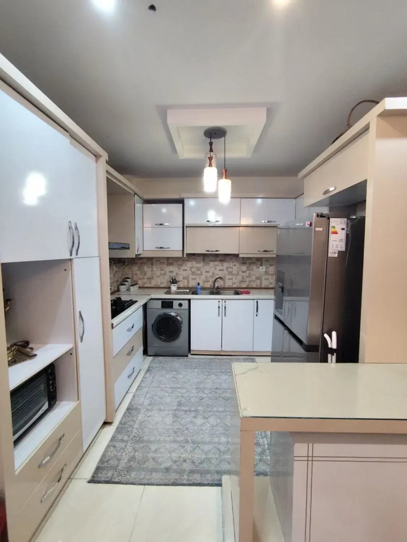 آپارتمان 95 متری دو خوابه در بلوار امیریه مشهد14009430705