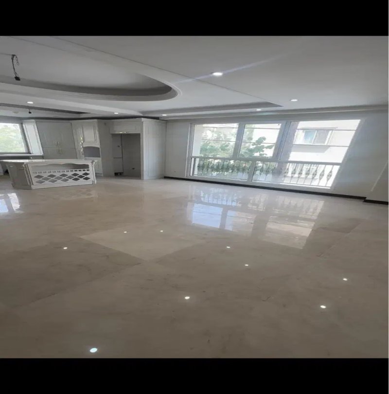 آپارتمان 113 متری سه خوابه در صادقیه تهران14019830839