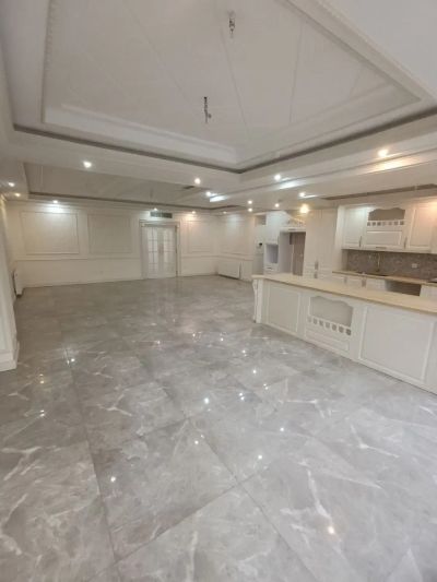 آپارتمان 135 متری سه خوابه در شهرک نفت تهران