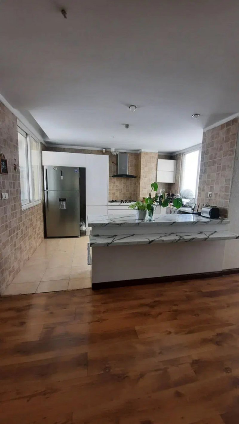 آپارتمان 100 متری دو خوابه در میدان کاج تهران14030731026