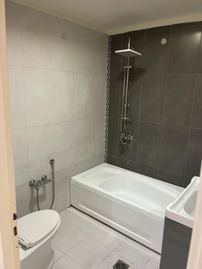 آپارتمان 145 متری سه خوابه در سعادت آباد تهران