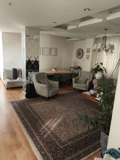 آپارتمان 100 متری دو خوابه در میدان کاج تهران