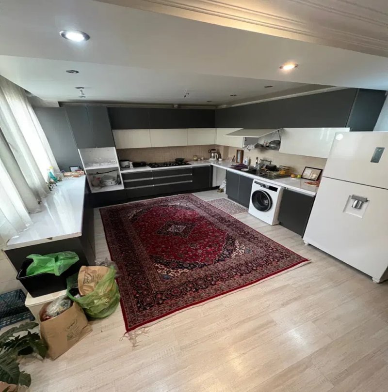 آپارتمان 100 متری دو خوابه در سعادت آباد تهران14029231021