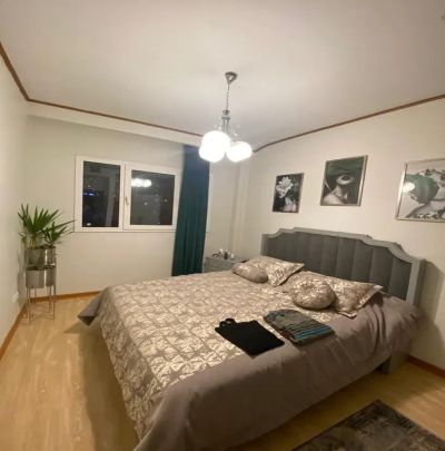 آپارتمان 90 متری دو خوابه در سعادت آباد تهران