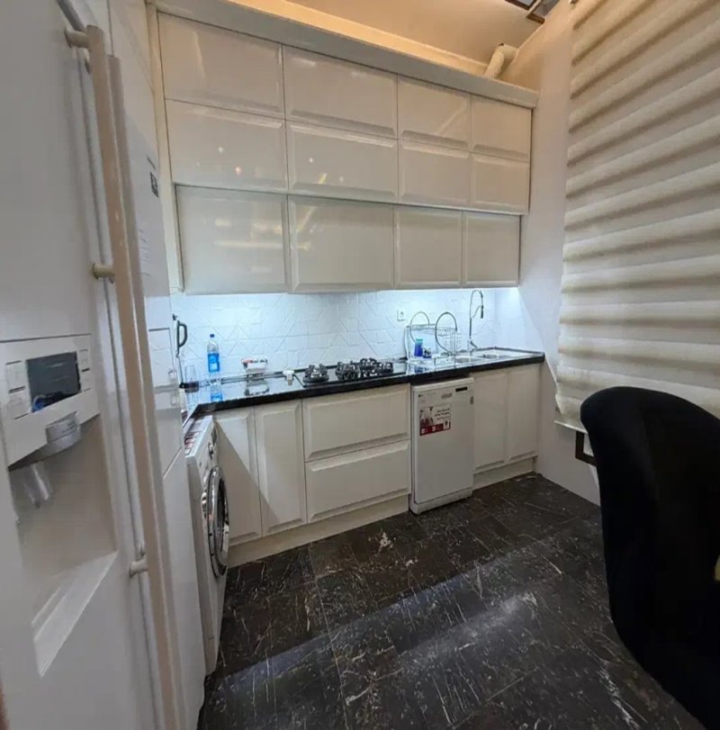 آپارتمان 112 متری دو خوابه در پونک تهران14024330899