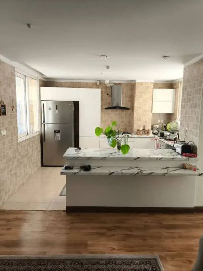 آپارتمان 100 متری دو خوابه در میدان کاج تهران