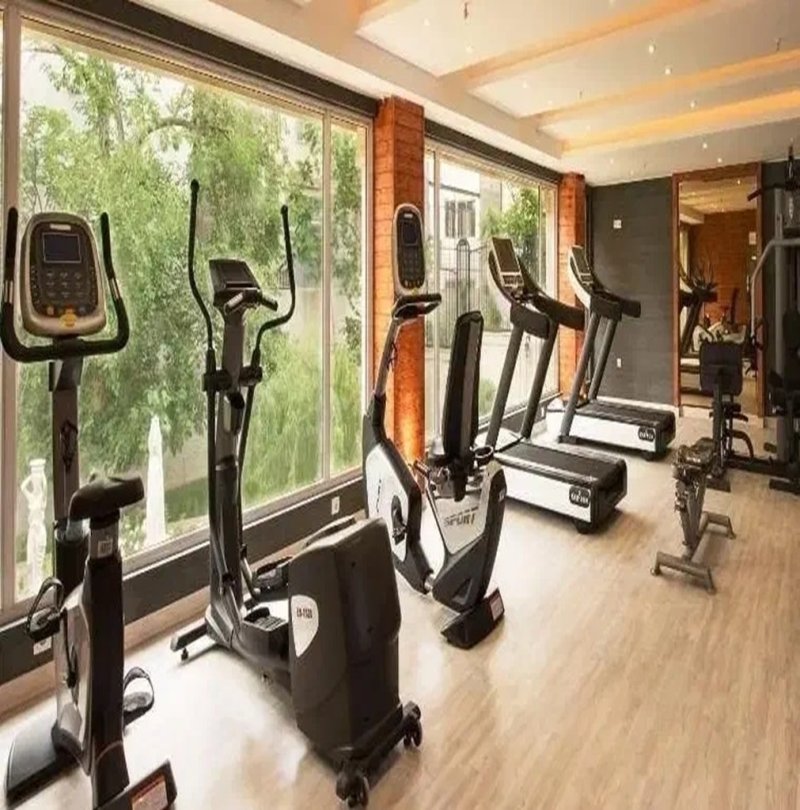 آپارتمان 120 متری سه خوابه در پونک تهران14024730917