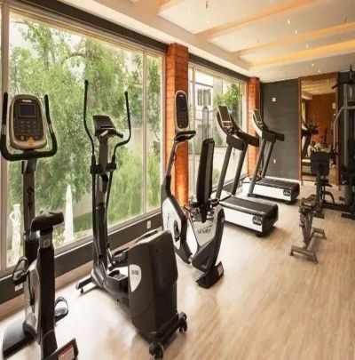 آپارتمان 120 متری سه خوابه در پونک تهران