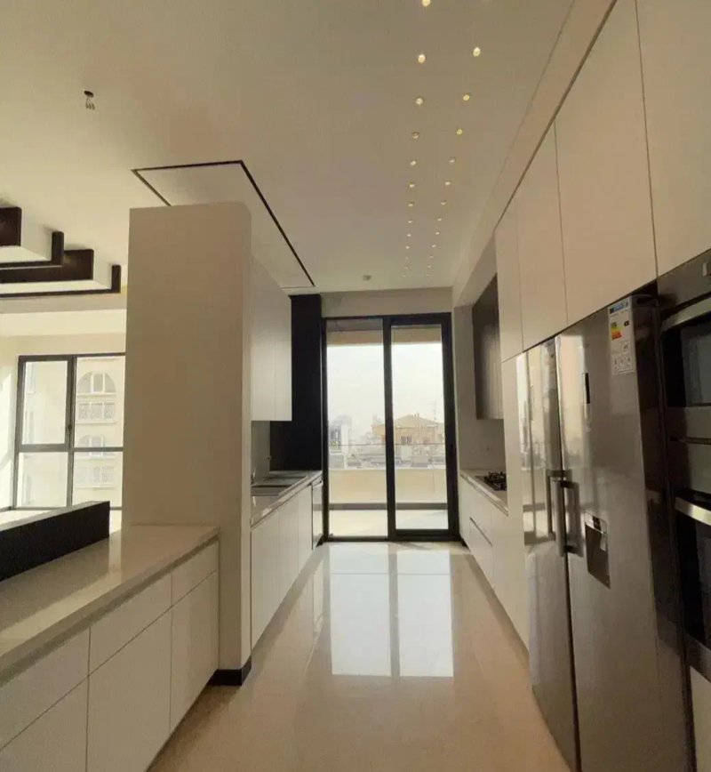 آپارتمان 155 متری سه خوابه در عظیمیه کرج14022430880