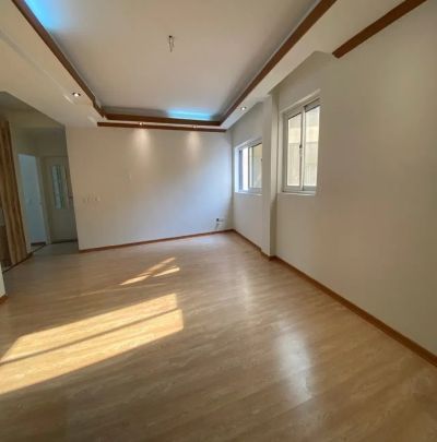 آپارتمان 90 متری دو خوابه در سعادت آباد تهران