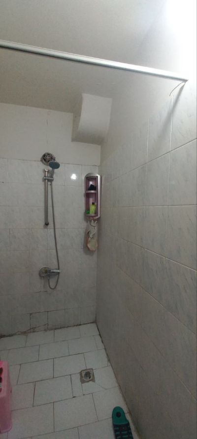 آپارتمان 80 متری دو خوابه در خیابان اراک ملایر