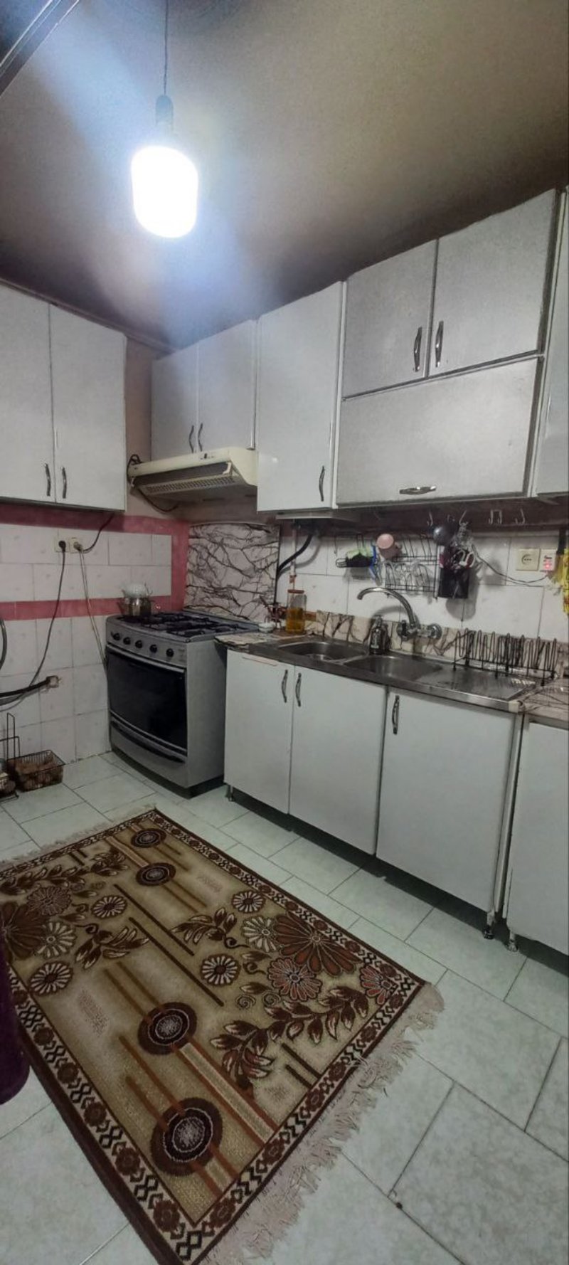 آپارتمان 80 متری دو خوابه در خیابان اراک ملایر14037331085