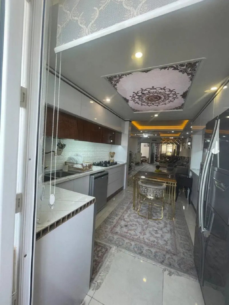 آپارتمان 110 متری دو خوابه در چهاردانگه تهران14039131162