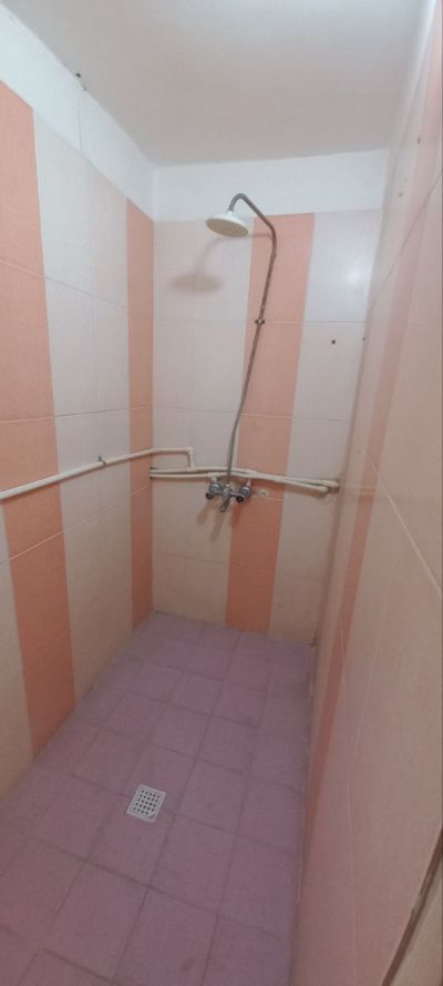 آپارتمان 81 متری دو خوابه در شهید فراهانی ملایر