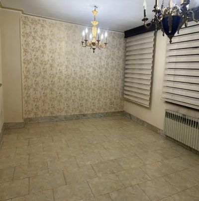 آپارتمان 110 متری دو خوابه در شهرک غرب تهران