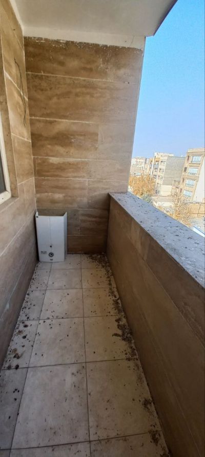 آپارتمان 81 متری دو خوابه در شهید فراهانی ملایر