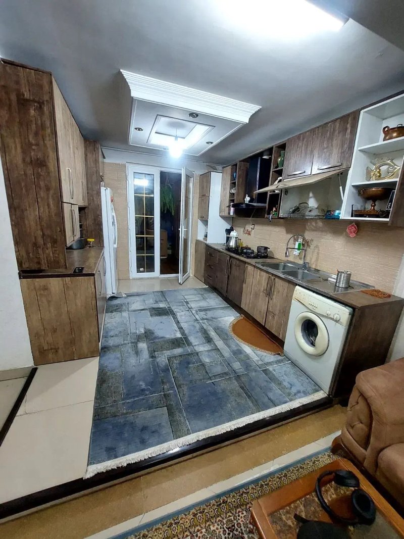 آپارتمان 100 متری دو خوابه در پونک تهران14044831228