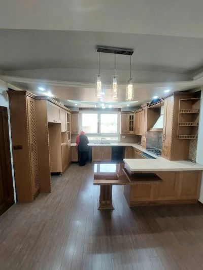 آپارتمان 135 متری سه خوابه در پونک تهران